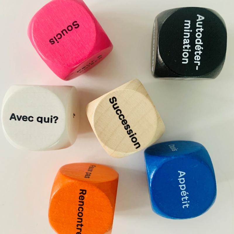 jeux de dés avec différents expressions